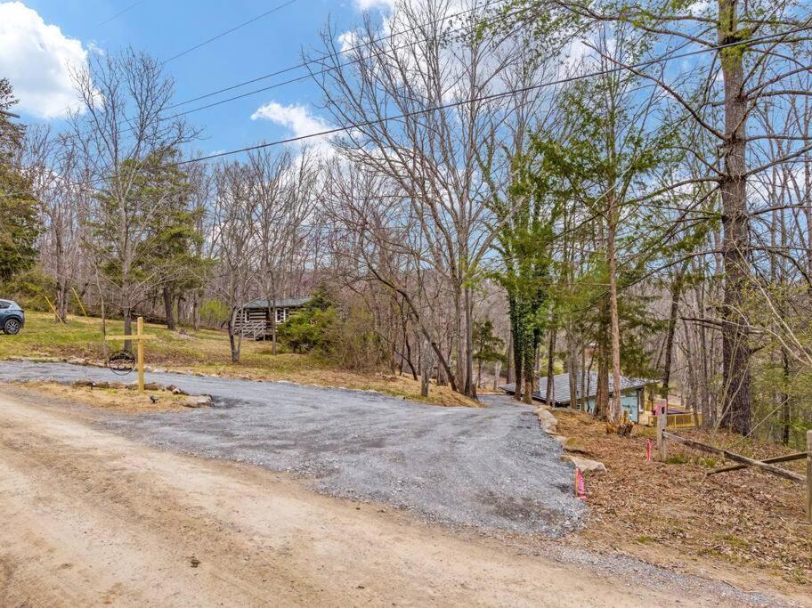 Lazy Lake 3Br Cabin W/ Mtn Views + Hot Tub +Wi-Fi Luray Exterior photo